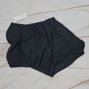 Anne Cole Women's Solid Black Twist Front Shirred One Piece Swimsuit size 6 New